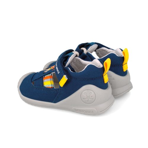 Biomecanics "első lépés" zárt orrú vászon szandál, kutyás (21-24 méret) 252178-A089 (24)