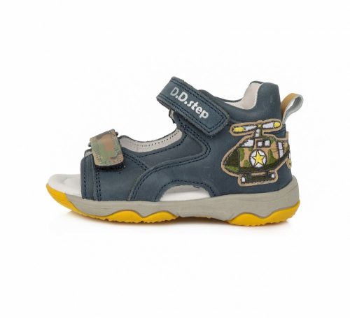D.D. Step kék-sárga, bőr szandál, helikopter díszítéssel (20 - 25); (AC64-999A) (20)