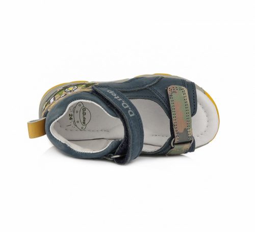 D.D. Step kék-sárga, bőr szandál, helikopter díszítéssel (20 - 25); (AC64-999A) (20)