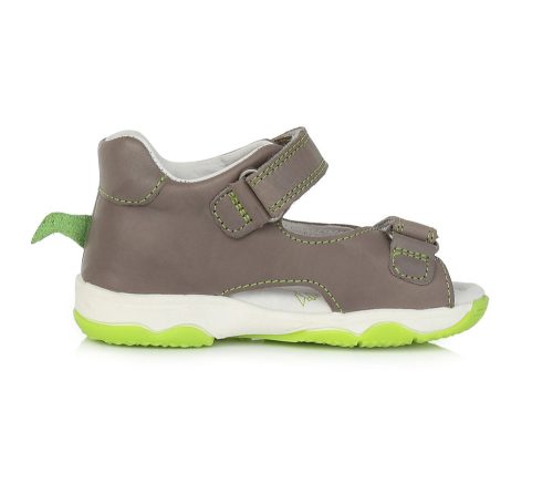 2023S - D.D. Step krokodilos szandál (20-25 méretben) G064-361A (20)