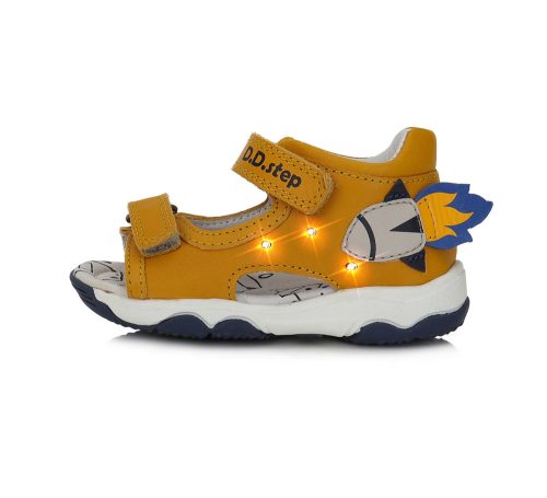 D.D. Step szandál LED világítós rakétás (20-25 méretben) G064-41202B (21)