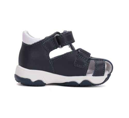 D.D. Step zárt orrú szandál kosárlabdás (20-25 méret) G064-51470A (25)