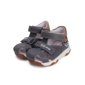   D.D. Step zárt orrú szandál kosárlabdás (20-25 méret) G064-51470B (25)