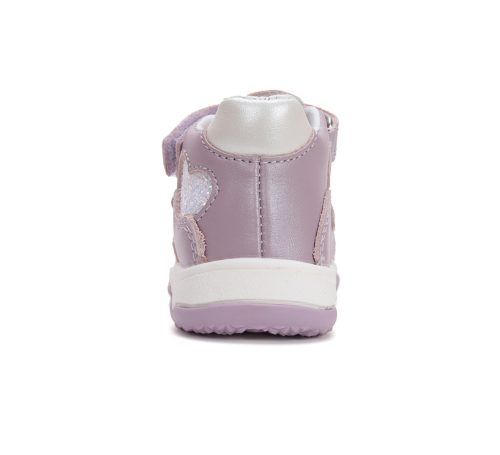 D.D. Step zárt orrú szandál szívecskés (26-31 méret) G064-51872B (29)