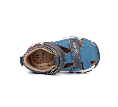 D.D. Step zárt orrú szandál (26-31 méret) G064-61909B (27)