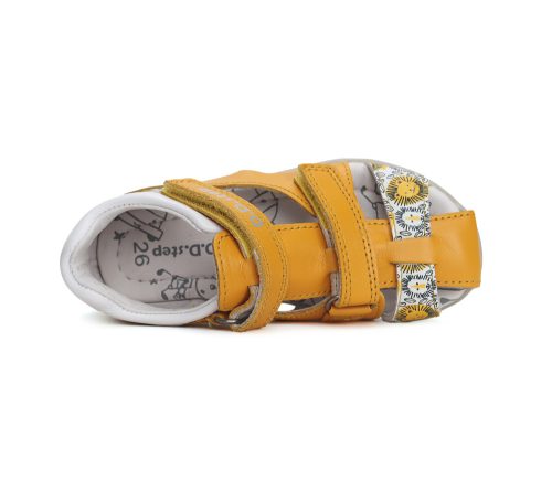 D.D. Step zárt orrú szandál oroszlános (20-24 méretben) G075-41154A (20)