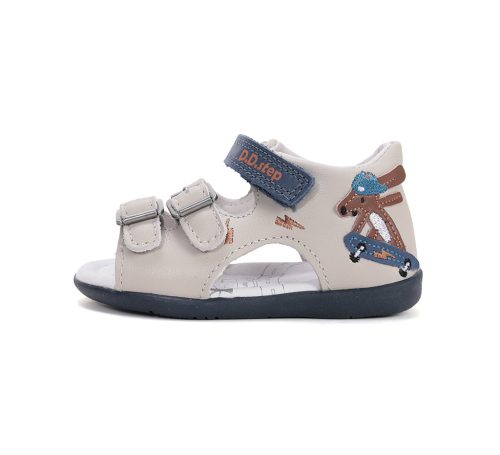 D.D. Step szandál (26-31 méret) G075-61229B (29)