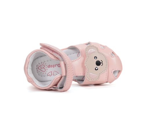 D.D. Step zárt orrú szandál (26-31 méret) G075-61516D (26)