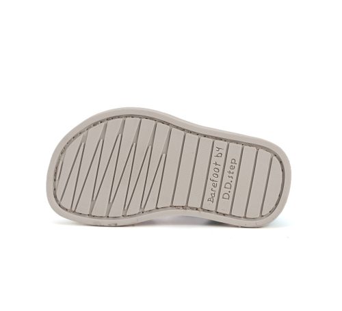 D.D. Step Barefoot zárt orrú szandál (26-31 méret) G076-51736C (29)