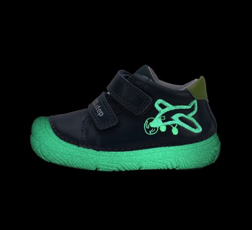 D.D. Step zárt cipő repülős Luminous talp (20-25 méret) S082-52781 (22)